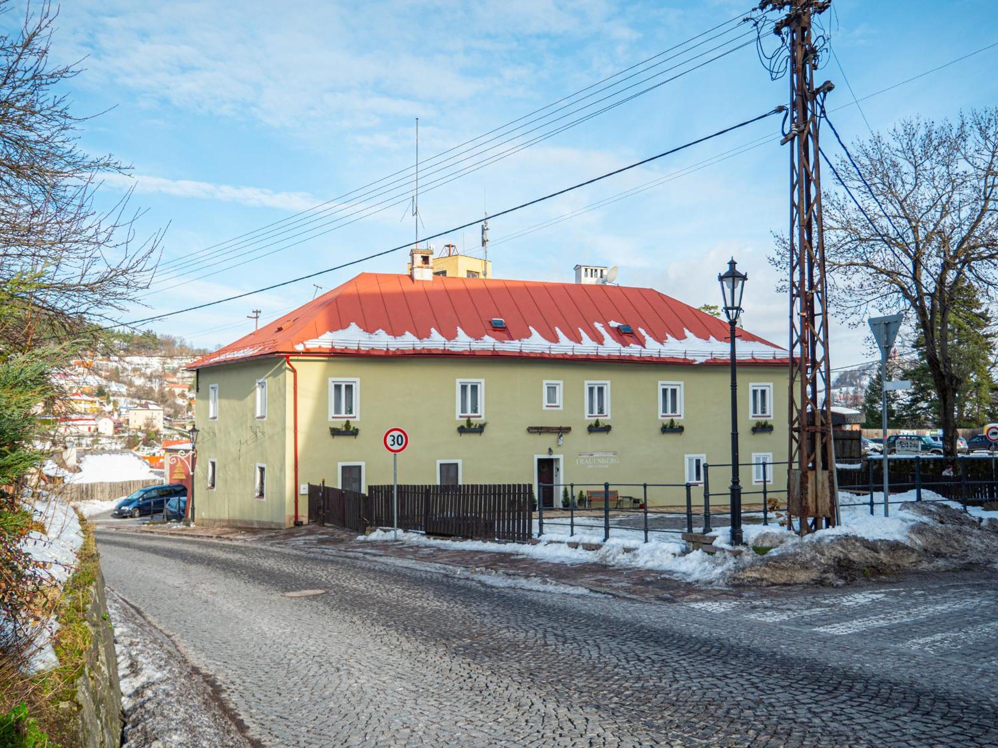 Frauenberg Daire Banská Štiavnica Dış mekan fotoğraf